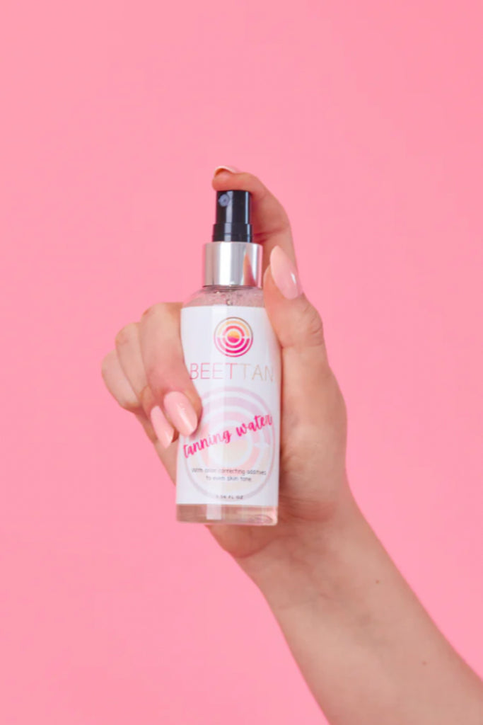 The BEETTAN Tanning Water is a self tan mist made specifically for the face. It adds a touch of glow to your complexion for healthy looking, radiant skin. 